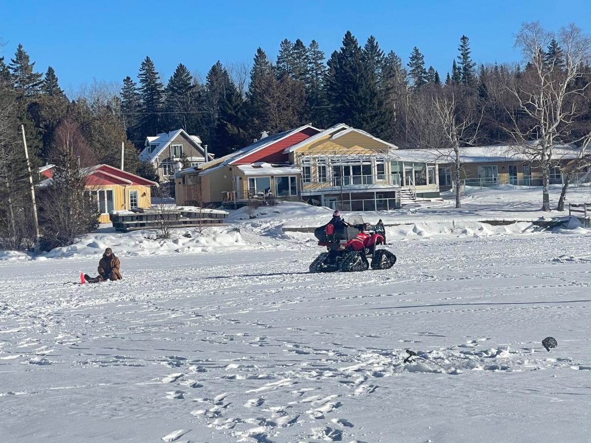 Auberge Et Chalets Sur Le Lac Lac-Mégantic Exteriér fotografie