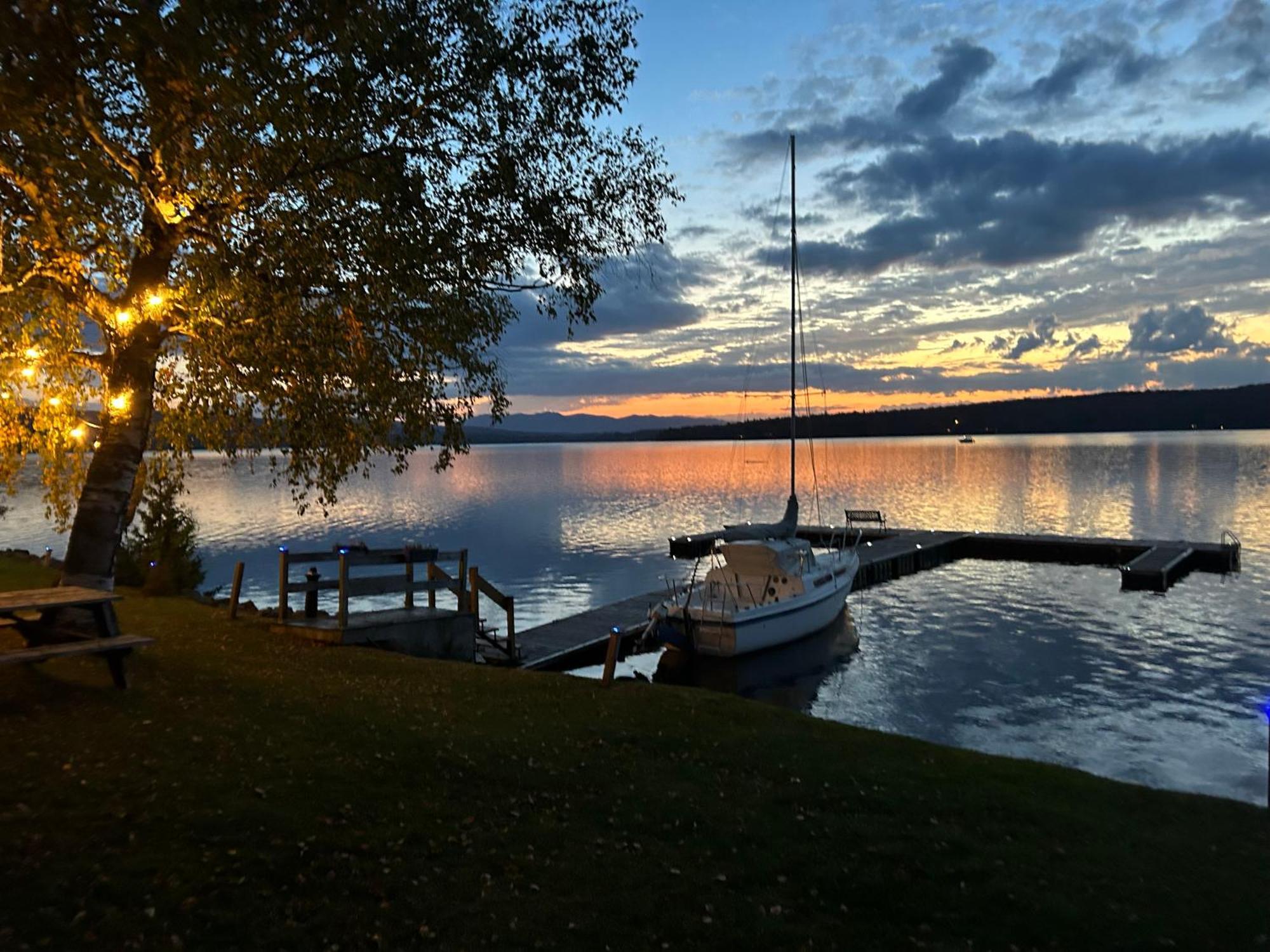 Auberge Et Chalets Sur Le Lac Lac-Mégantic Exteriér fotografie