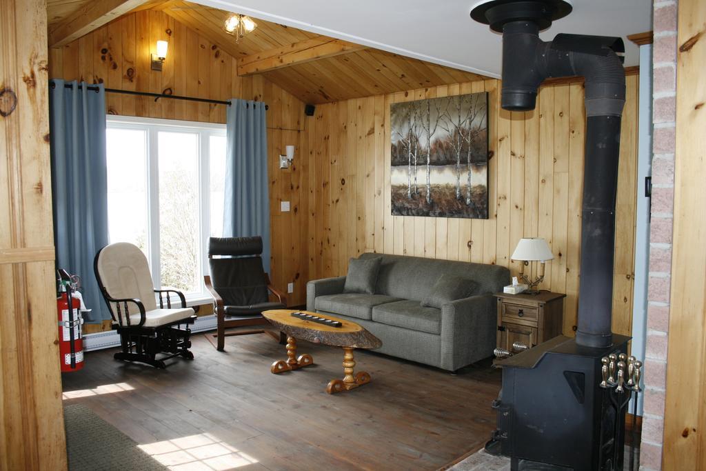 Auberge Et Chalets Sur Le Lac Lac-Mégantic Exteriér fotografie